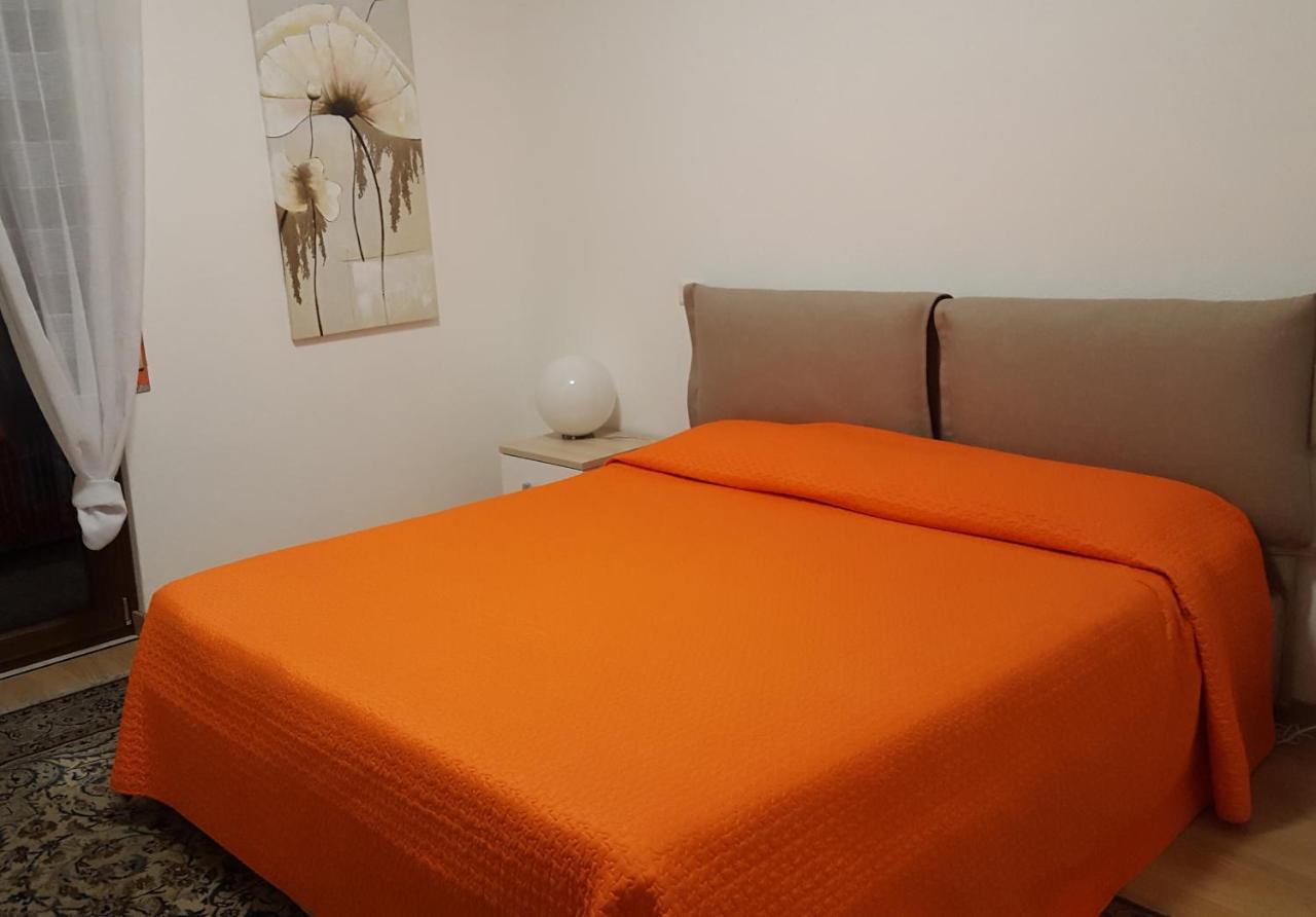 Bed and Breakfast Sole D'Oro Iun S4354 La Maddalena  Экстерьер фото